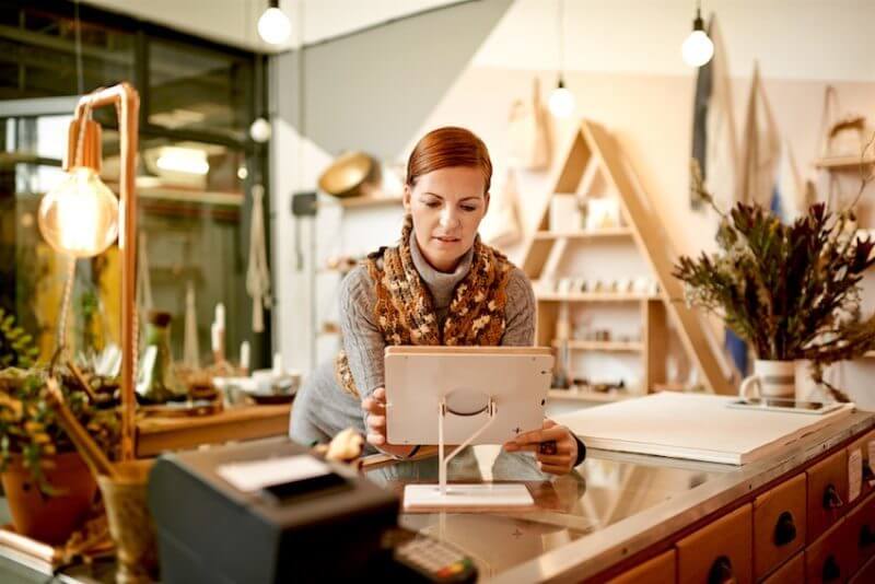 The Practical Guide to Legally Play Music in your Business