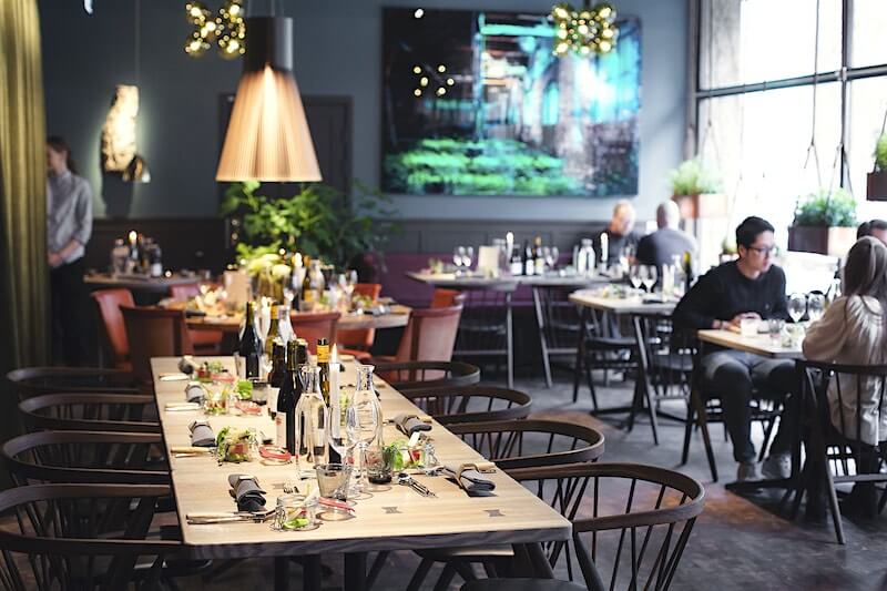 Die perfekte Musik-Playlist für Ihr Restaurant im Jahr 2026
